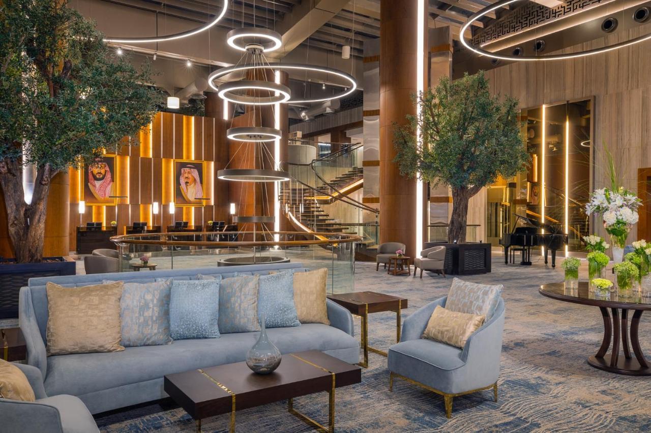 Jeddah Marriott Hotel Madinah Road Екстериор снимка The lobby of the hotel