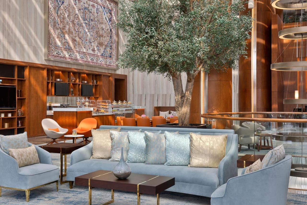 Jeddah Marriott Hotel Madinah Road Екстериор снимка The lobby of the hotel