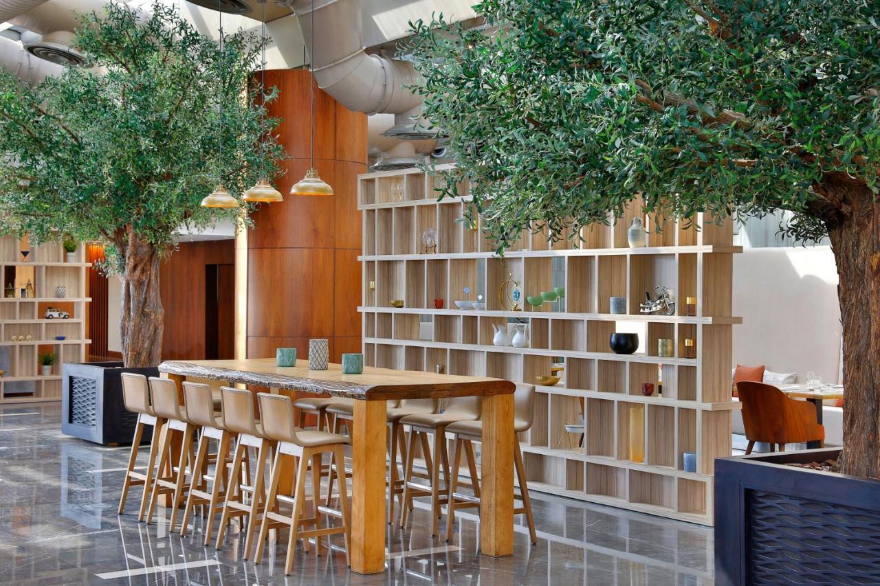 Jeddah Marriott Hotel Madinah Road Екстериор снимка The library
