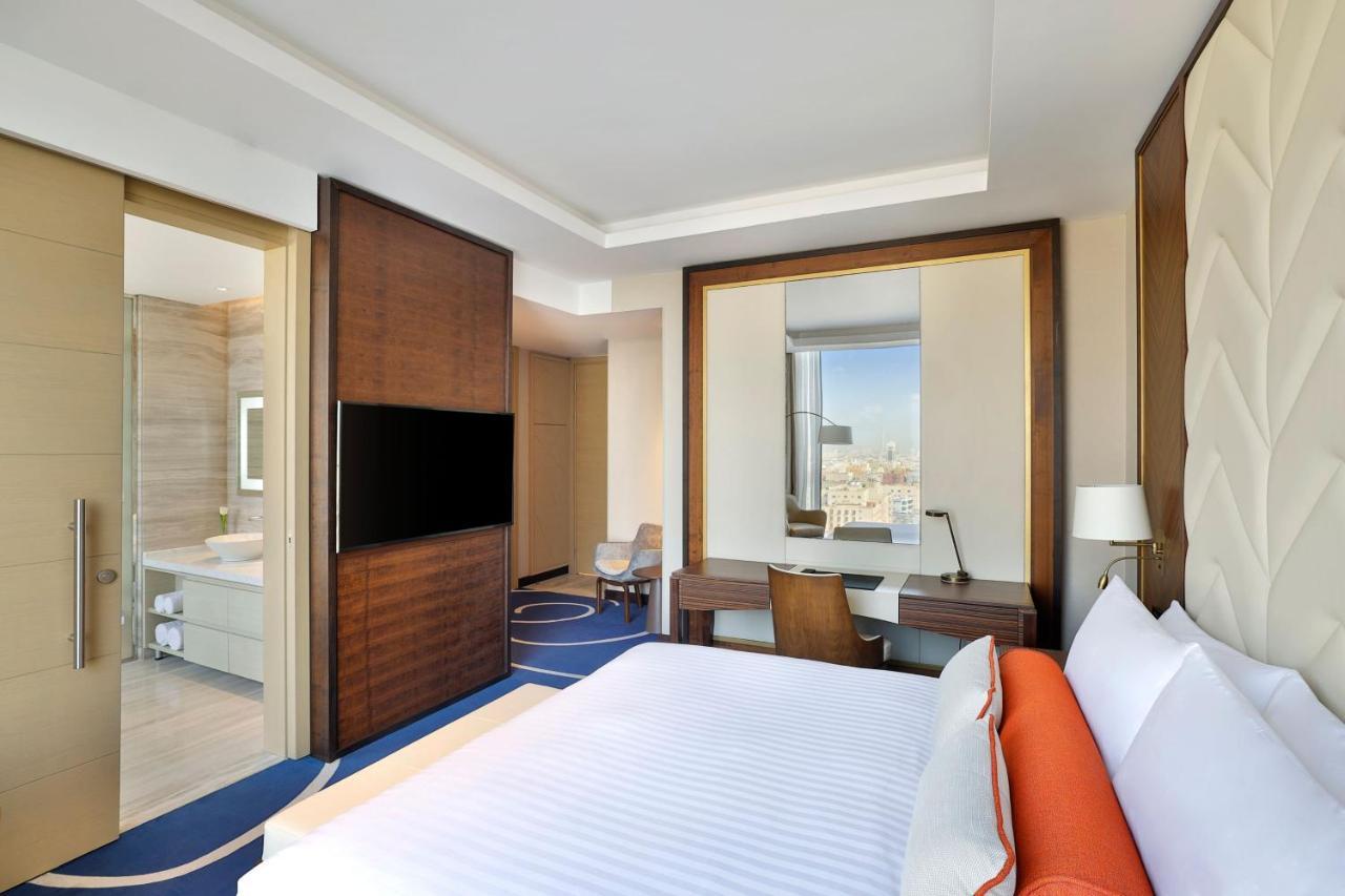 Jeddah Marriott Hotel Madinah Road Екстериор снимка Deluxe King